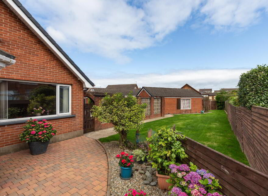 4 Silverbirch Gardens, Bangor, BT19 6ES