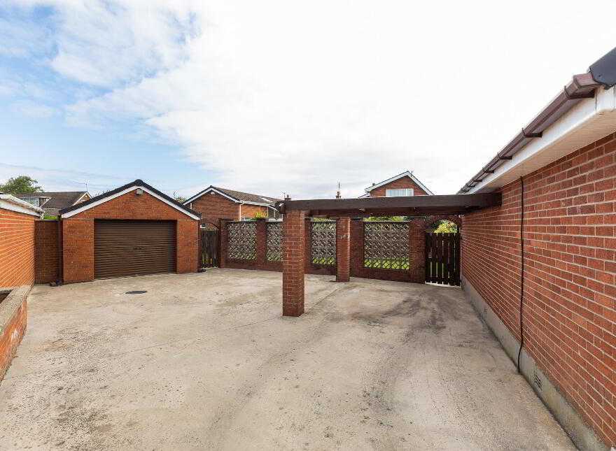 4 Silverbirch Gardens, Bangor, BT19 6ES