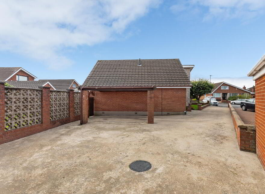 4 Silverbirch Gardens, Bangor, BT19 6ES