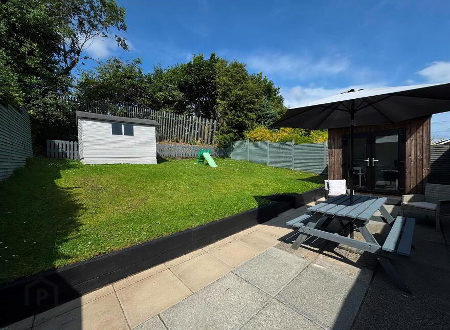 25 Hightown Gardens, Hightown Road, Newtownabbey, BT36 7TN