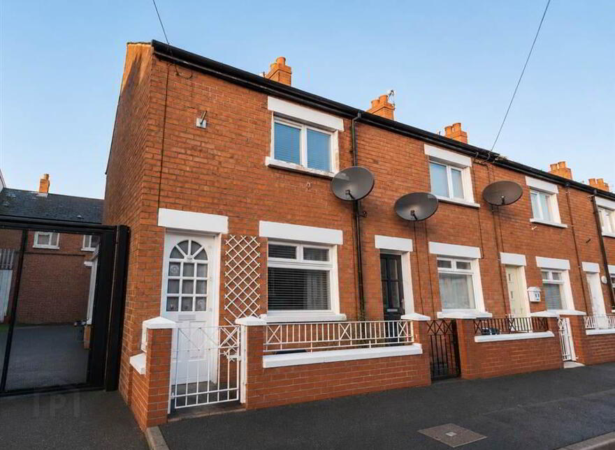 16 Empire Street, Belfast, BT12 6GJ