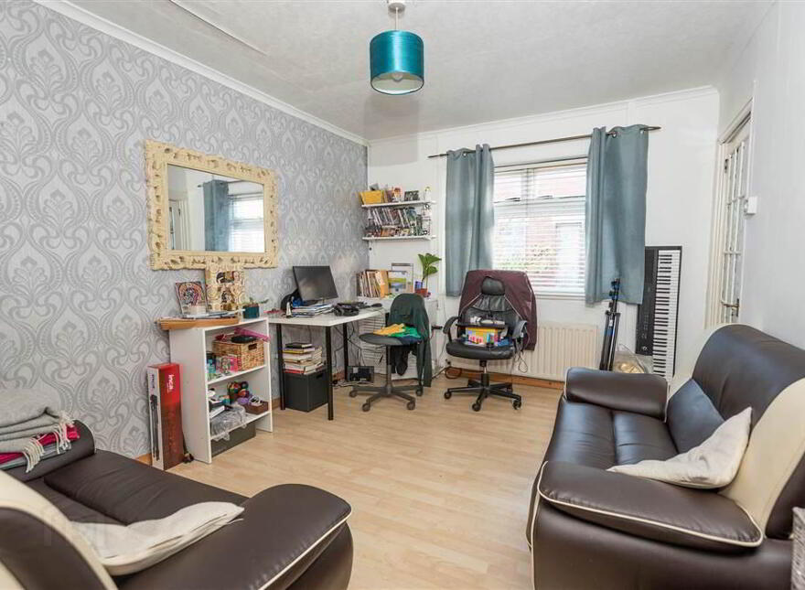 16 Empire Street, Belfast, BT12 6GJ