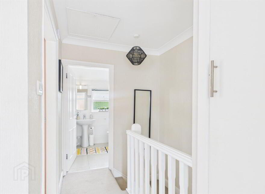 157 Parkgate Avenue, Belfast, BT4 1JD