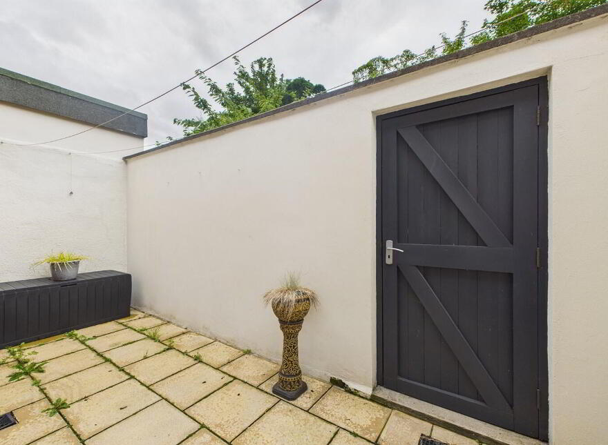 157 Parkgate Avenue, Belfast, BT4 1JD