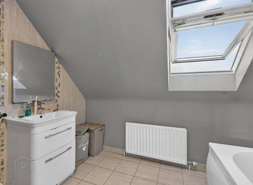 33 Beverley Walk, Newtownards, BT23 7UQ