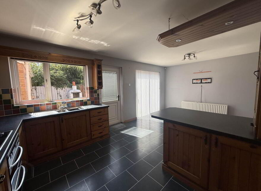 9 Old Forde Gardens, Whitehead, Carrickfergus, BT38 9XZ