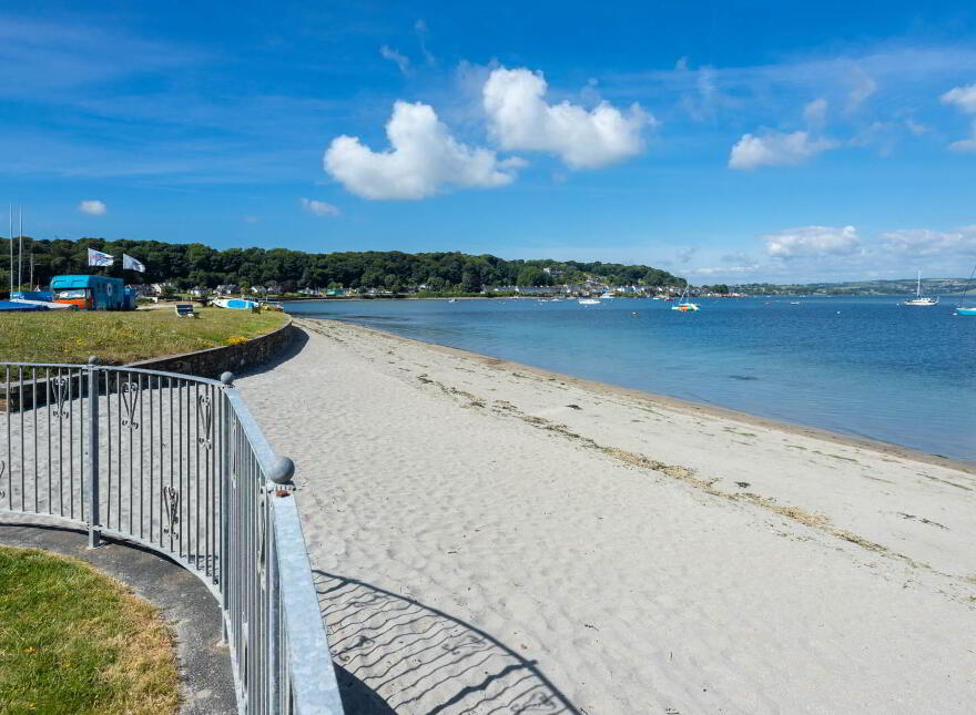 The Boathouse, Woodpoint, Courtmacsherry, P72VA44