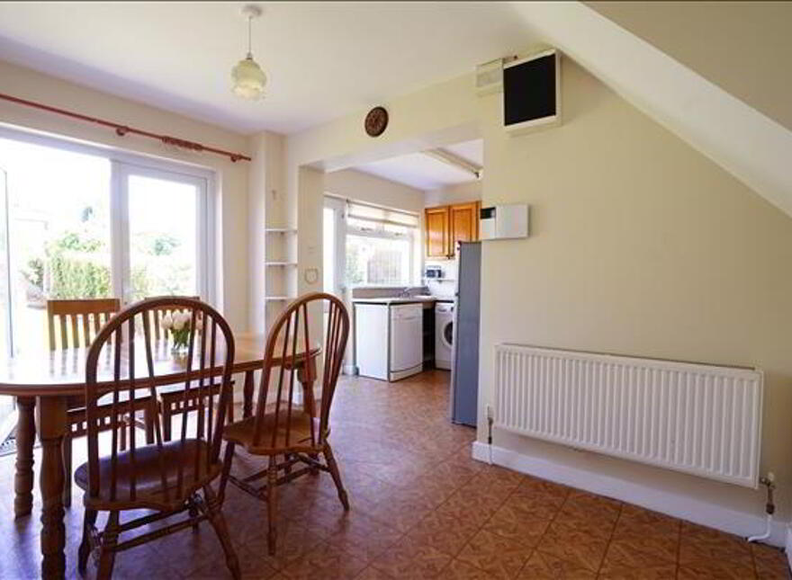 Tir Connell Avenue, Lismore Lawn, Waterford