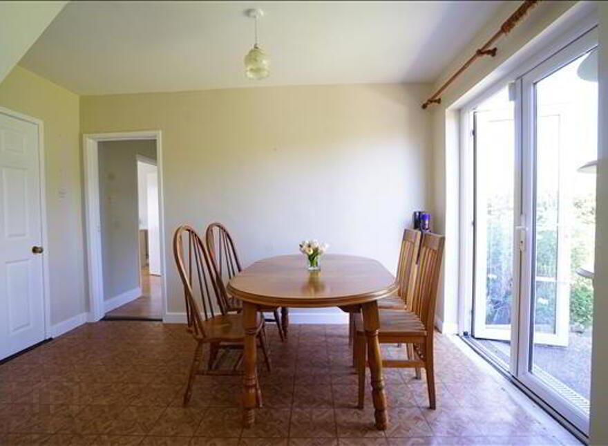 Tir Connell Avenue, Lismore Lawn, Waterford