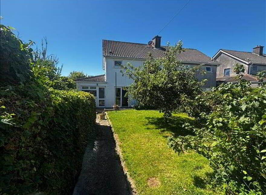 Tir Connell Avenue, Lismore Lawn, Waterford