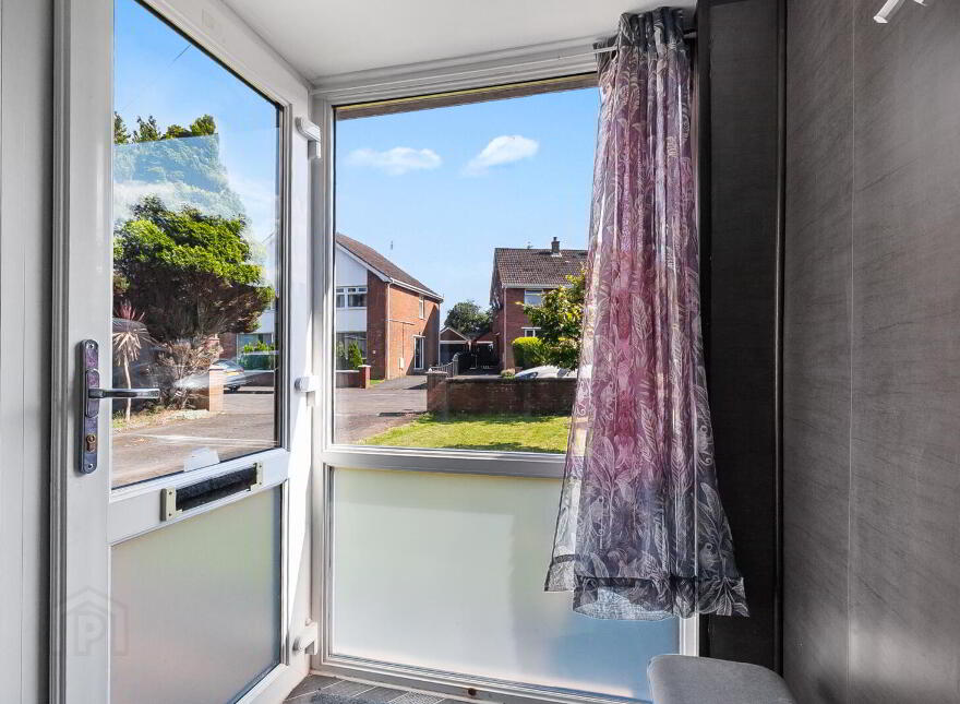 28 Hillview Park, Newtownabbey, BT36 5HW