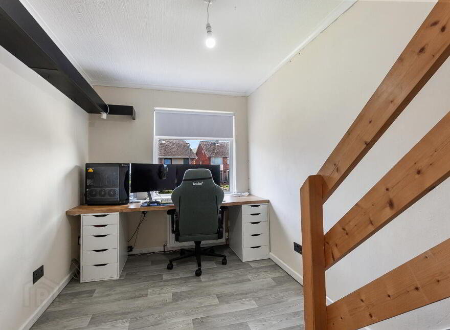 28 Hillview Park, Newtownabbey, BT36 5HW