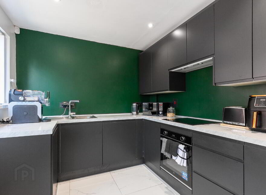 28 Hillview Park, Newtownabbey, BT36 5HW