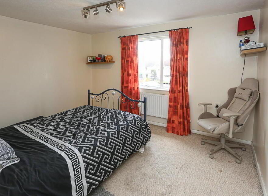 42 Hill Crest, Bangor, BT20 4EH