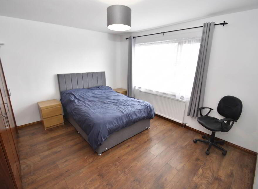 16 Tullymore Drive, Belfast, BT11 8NH