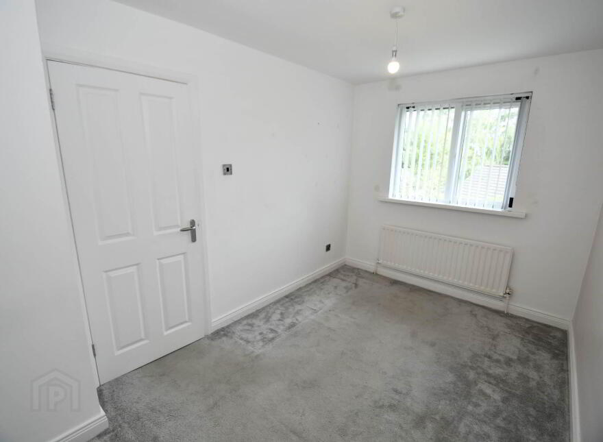 10 Glenbank Close, Belfast, BT17 0SN