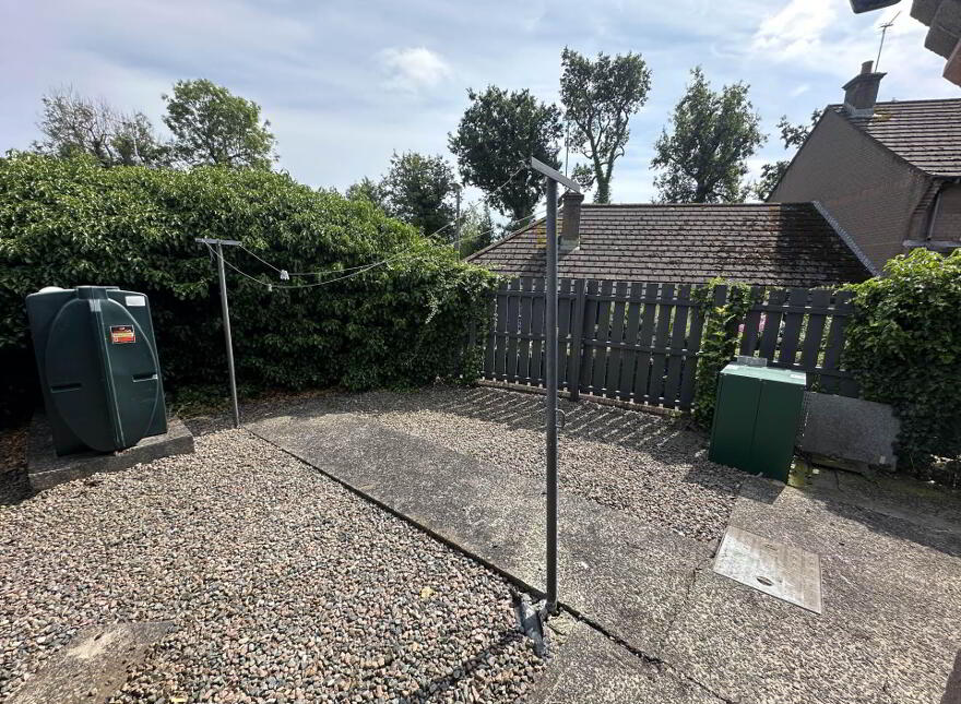 10 Glenbank Close, Belfast, BT17 0SN