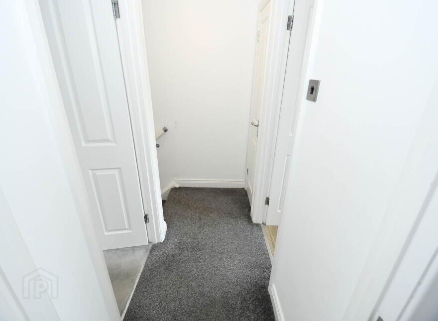 10 Glenbank Close, Belfast, BT17 0SN