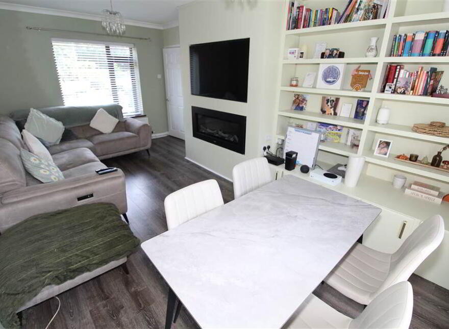 83 Knockwood Park, Belfast, BT5 6GB