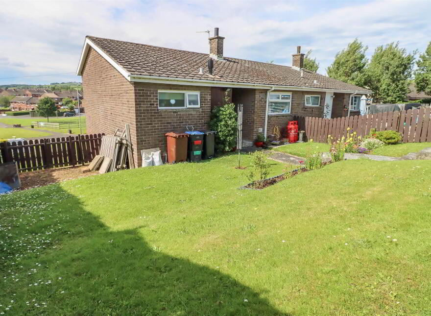 16 Cairnsmore Walk, Dundonald, Belfast, BT16 2SD