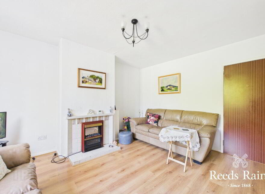 15 Skipperstone Road, Bangor, BT20 4ES