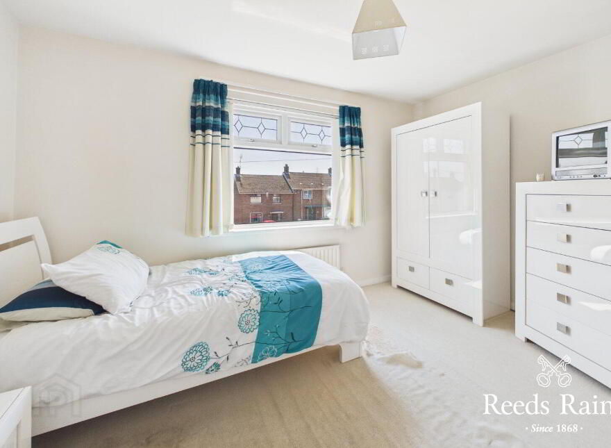 15 Skipperstone Road, Bangor, BT20 4ES