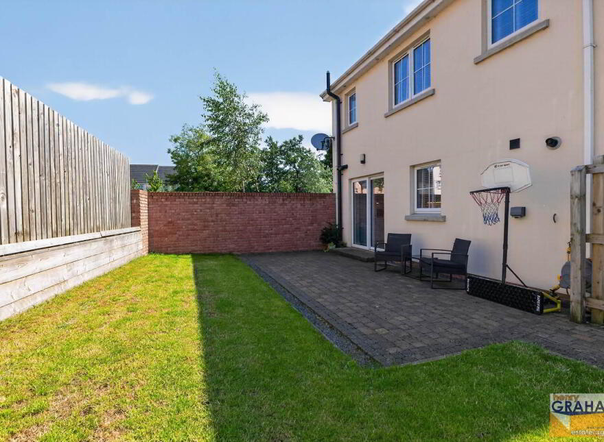 54 Ayrshire Gardens, Lisburn, BT28 2EL