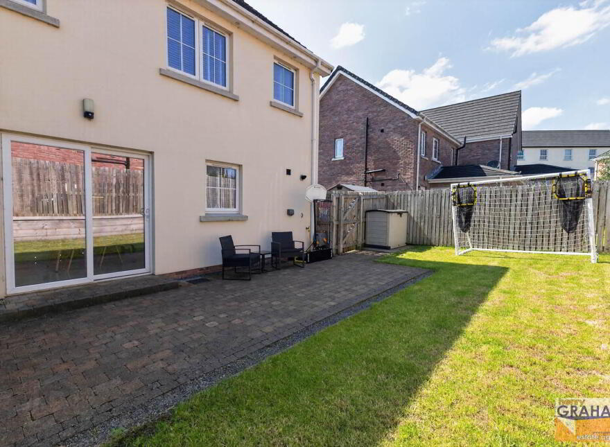 54 Ayrshire Gardens, Lisburn, BT28 2EL