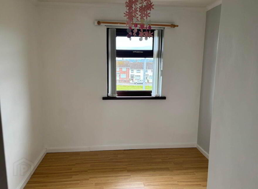 41 Carnroe Drive, Carrickfergus, BT38 8XF