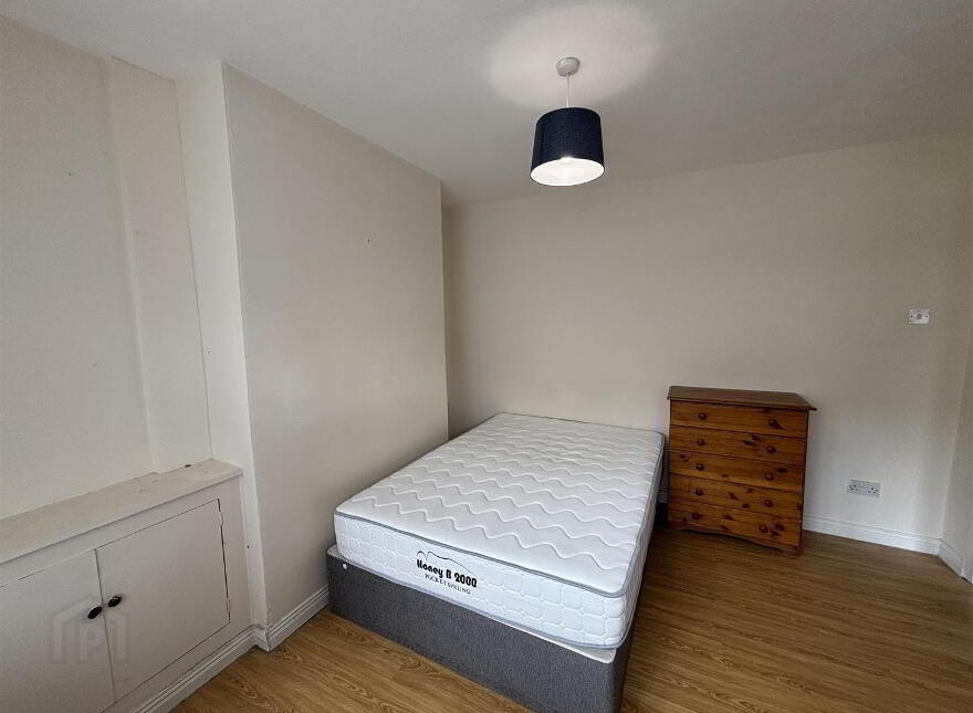 91 Dunluce Avenue, Lisburn Road, Belfast, BT9 7AW
