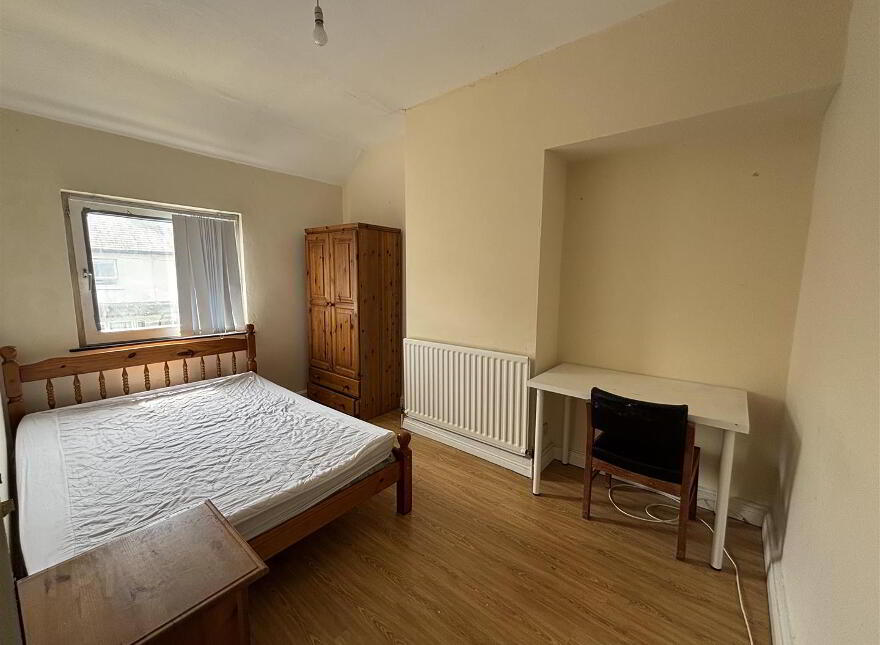 91 Dunluce Avenue, Lisburn Road, Belfast, BT9 7AW