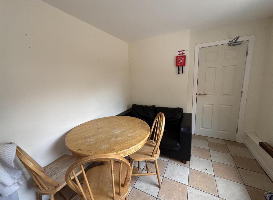 91 Dunluce Avenue, Lisburn Road, Belfast, BT9 7AW