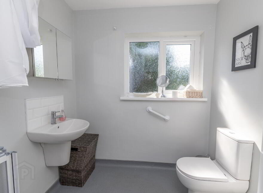 37 Kilbroney Valley, Rostrevor, Newry, BT34 3SR