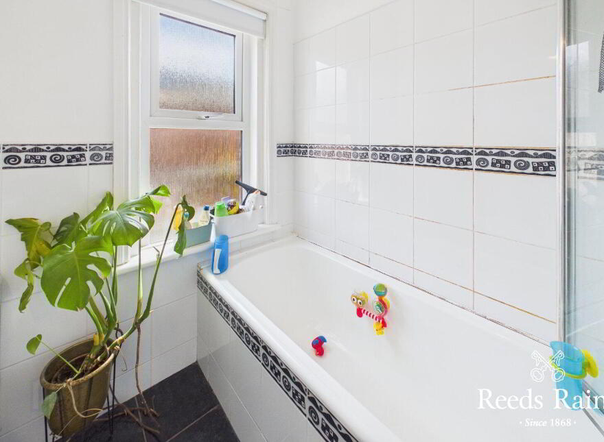 16 Haypark Avenue, Ormeau, Belfast, BT7 3FD