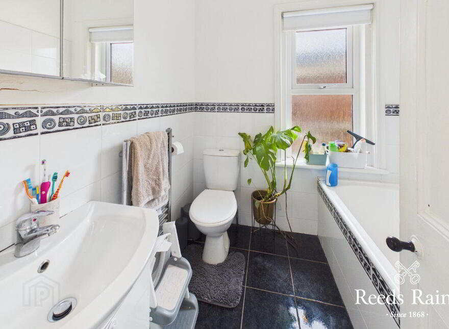 16 Haypark Avenue, Ormeau, Belfast, BT7 3FD