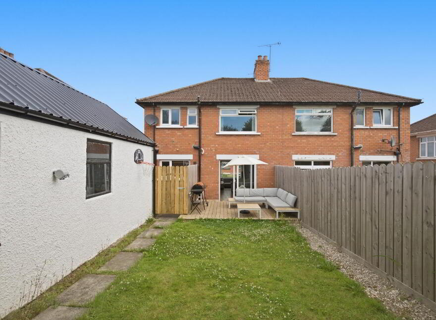 83 Abbey Park, Belfast, BT5 7HP