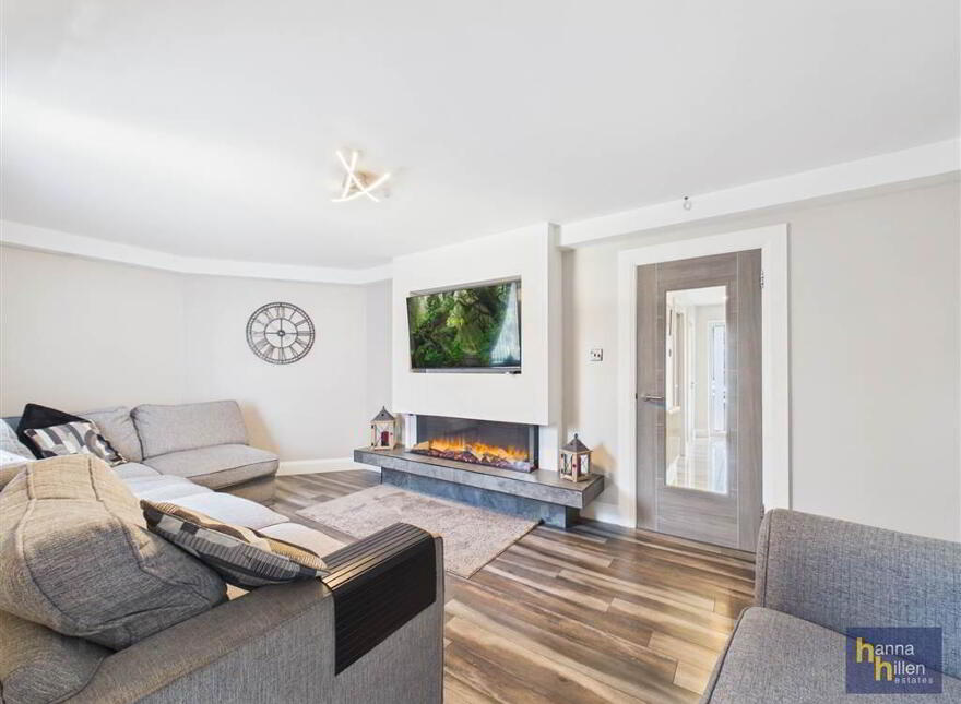 27 Carrick Vista, Bessbrook, Newry, BT35 7BZ