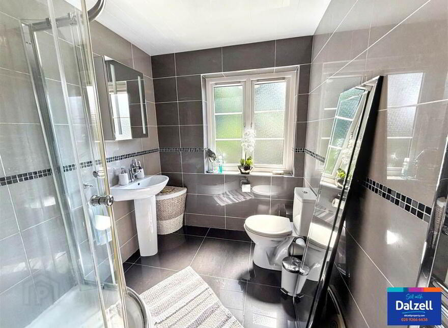 7a Holstein Crescent, Lisburn, BT28 2RS