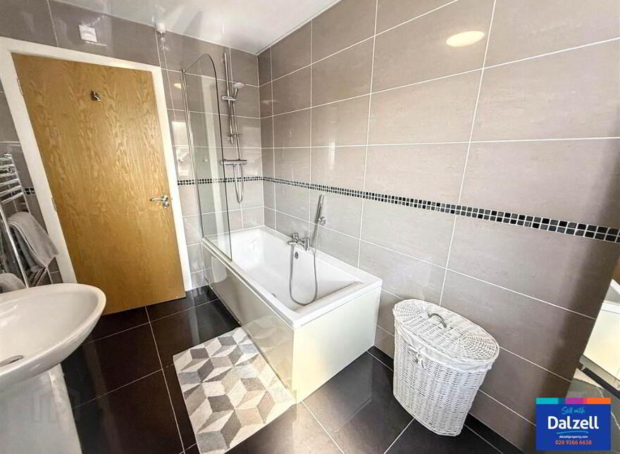 7a Holstein Crescent, Lisburn, BT28 2RS