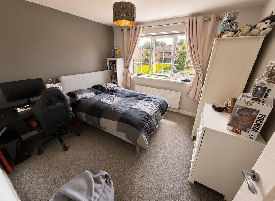92 Dunboyne Park, Eglinton, L’derry, BT47 3YJ