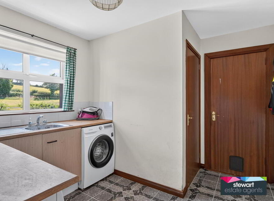Fern Dell, 2 Tullyard Road, Moira, Dromore, BT25 1RP