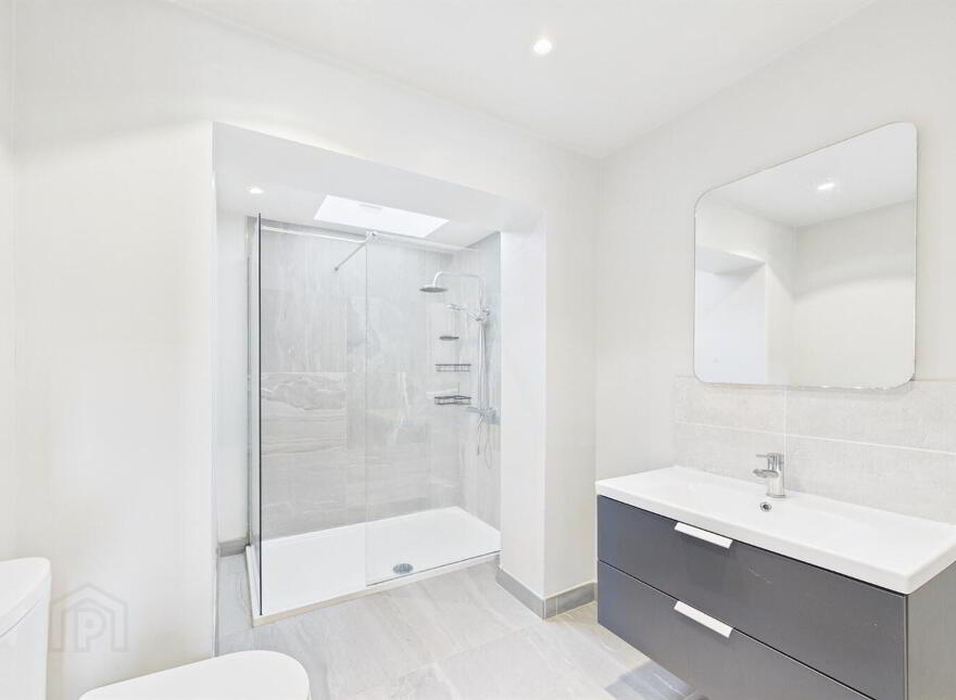 33 East Link, Holywood, BT18 9PQ