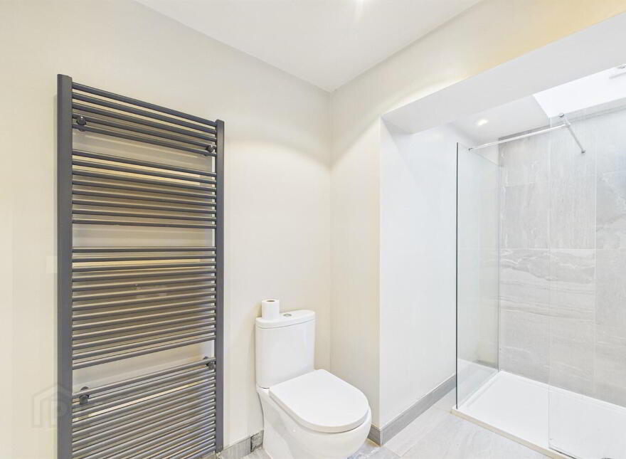 33 East Link, Holywood, BT18 9PQ