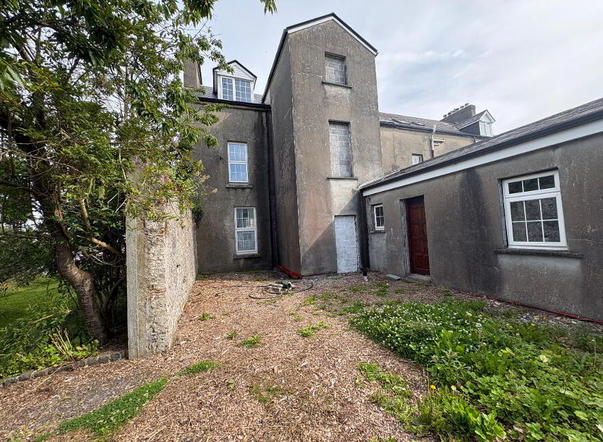 Thornhill House, Cullens Mews, Strandhill Road, Sligo Town, F91RH28