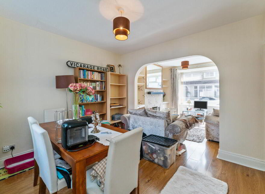 20 Hewitt Parade, Belfast, BT5 6JT