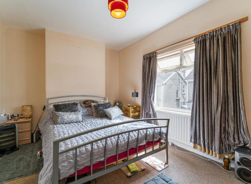 20 Hewitt Parade, Belfast, BT5 6JT