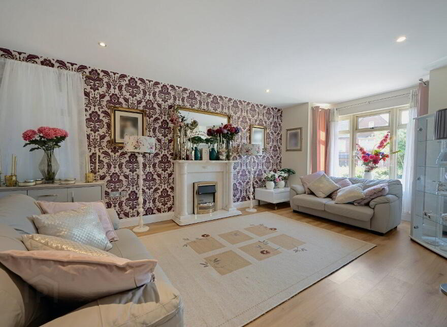 15 Maple Hill, Belfast, BT10 0PZ