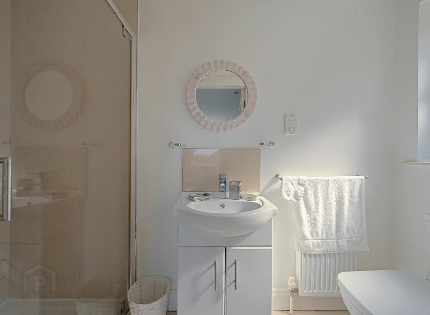 15 Maple Hill, Belfast, BT10 0PZ