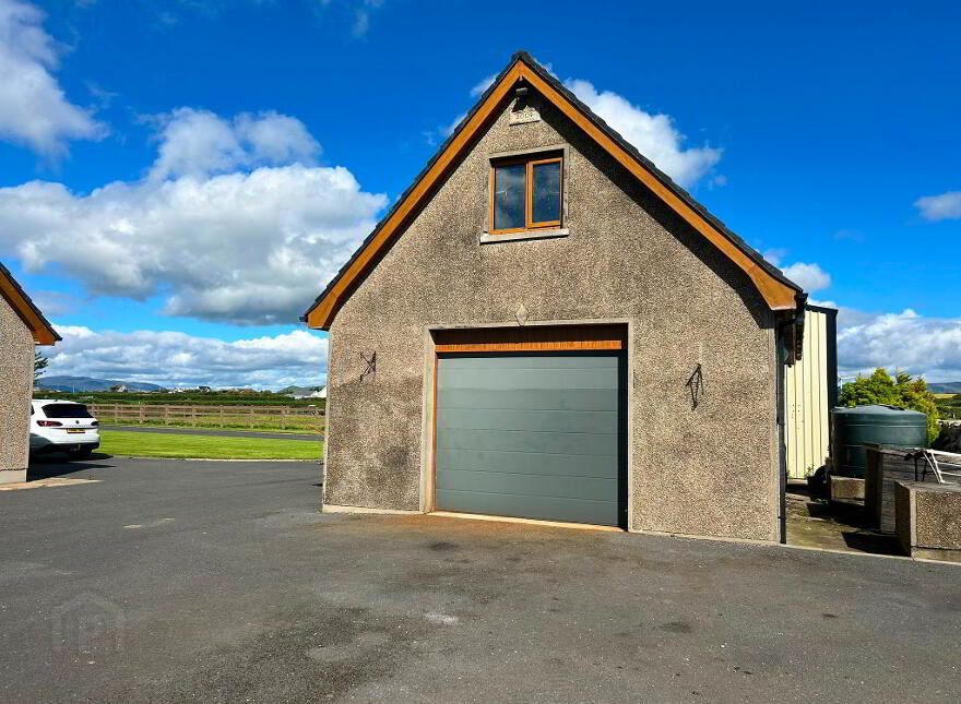 Newcastle Road, Kilkeel, BT34 4BH