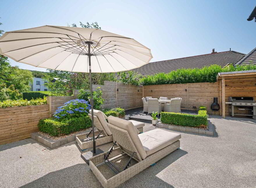 381 Old Holywood Road, Holywood, BT18 9QH